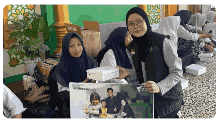 Dompet Dhuafa dan Volunteer Hadirkan Kebahagiaan untuk 100 Anak di Semarang