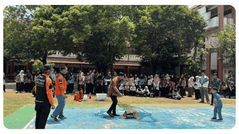 dompet dhuafa latih siswa tanggap bencana di jawa tengah